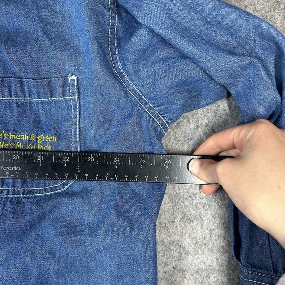 Vintage Dr. Seuss The Grinch Embroidered Denim Button Down Shirt XL Corduroy - Picture 8 of 9